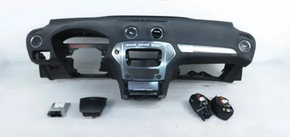 Ford Mondeo MK IV Dashboard