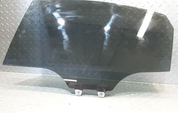 Honda Civic X Rear door window glass
