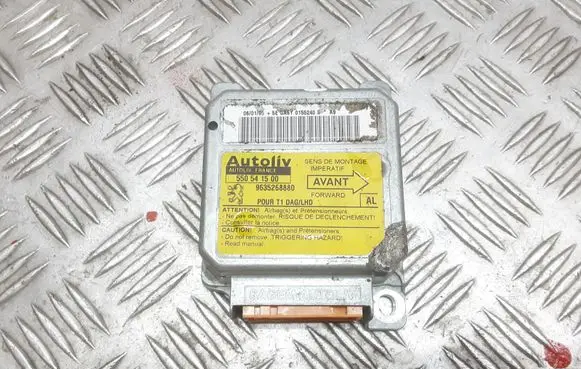 Peugeot 206 Airbag control unit/module 9635268880