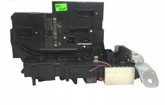 Mercedes-Benz C W204 SAM control unit A2049005201