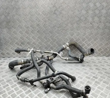 Alfa Romeo Stelvio Engine coolant pipe/hose 50553478 50539948