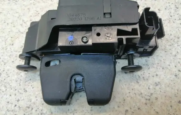 Citroen C3 Aircross Loading door lock 3644675