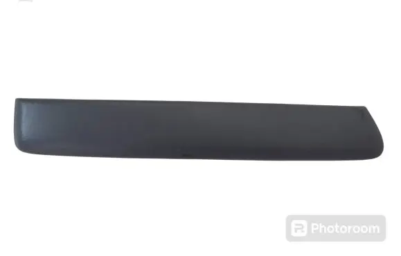 Ford Focus Front bumper splitter molding 4M5117E909AF