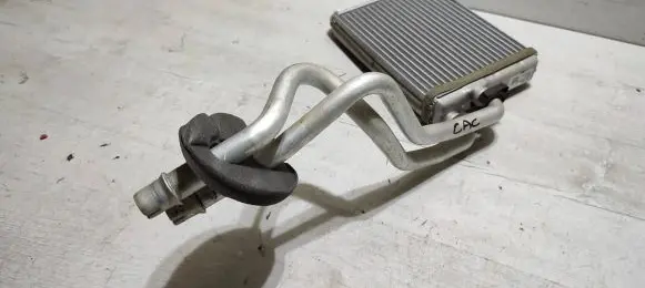 Citroen C4 Cactus Coolant radiator HH343001 306654 03871