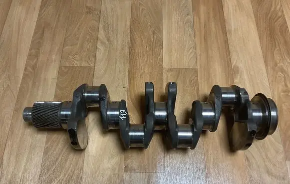 Mitsubishi Pajero Crankshaft 211111222