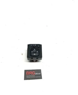 Mitsubishi Grandis Wing mirror switch 183569 6040b56 31055087