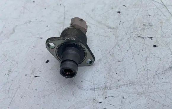 Fuel pressure sensor