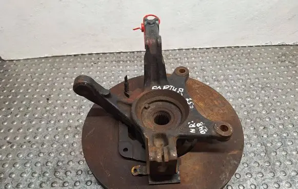 Renault Captur Front wheel hub spindle knuckle S14462948 400153767R