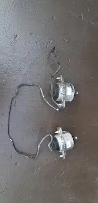 Engine mount vacuum valve