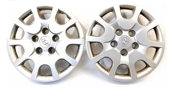 Hyundai i30 R13 wheel hub/cap/trim