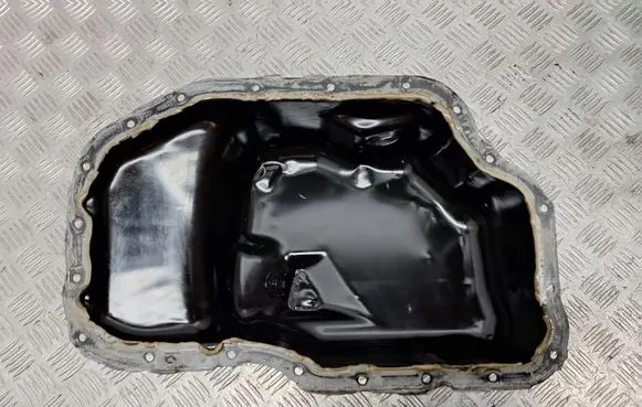 Oil sump