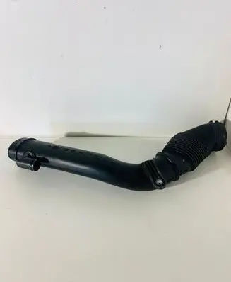 Land Rover Evoque I Turbo air intake inlet pipe/hose EJ329C620C 1105233