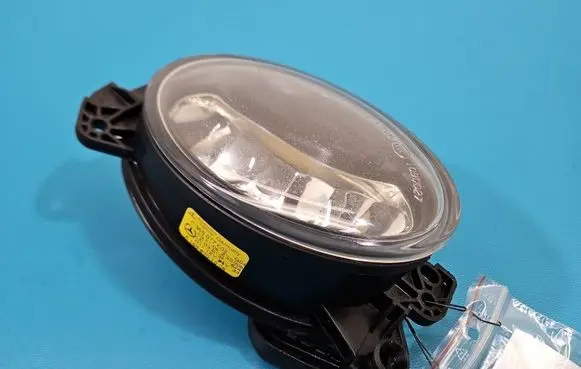 Mercedes-Benz ML W164 Front fog light A1698201656 IMPRK1536140