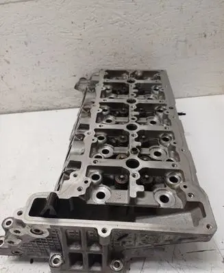 BMW 5 F10 F11 Engine head 781046503