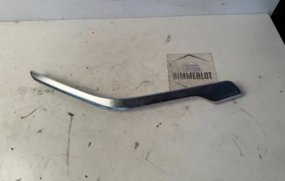 Mercedes-Benz A W176 Trim molding A1767301122