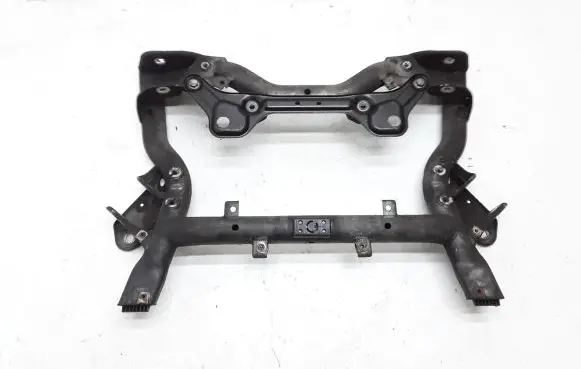 Mercedes-Benz C W204 Front subframe