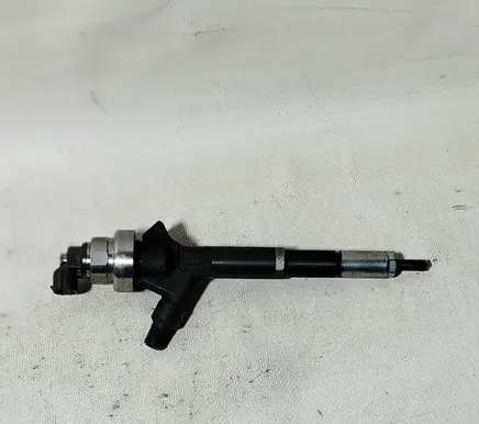 Opel Zafira B Fuel injector 8973762701 07K02411