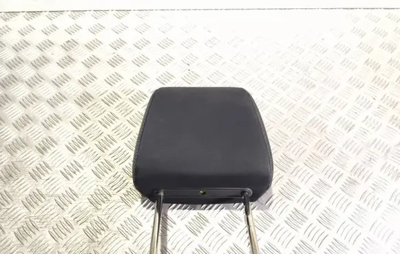 Mazda 6 Front seat headrest 