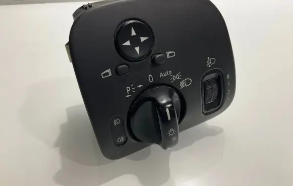 Mercedes-Benz C W203 Light switch A2035450604 04058515 24406574725