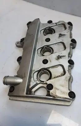 Audi A6 S6 C6 4F Rocker cam cover 06E103472L
