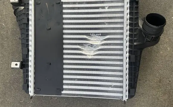 Audi Q7 4M Intercooler radiator 4M0145804BR ES780006 4M0094C