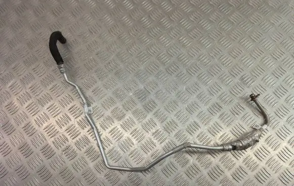 BMW X3 F25 Turbo turbocharger oiling pipe/hose 8687745