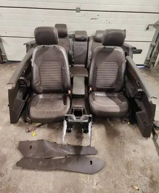 Volkswagen PASSAT B7 Interior set 3AB867410B 3AA867420B