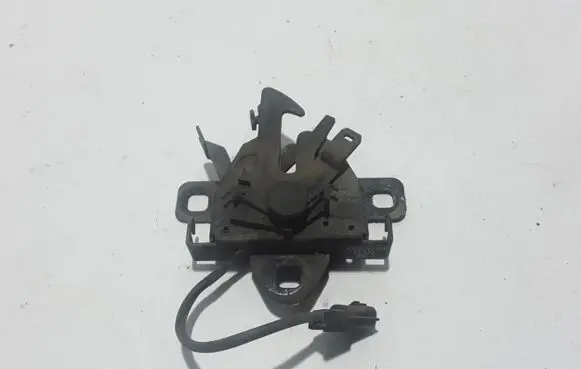 Engine bonnet (hood) release handle