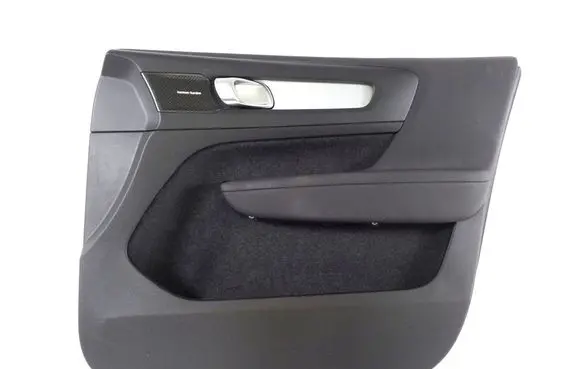 Volvo XC40 Front door card panel trim 32282661