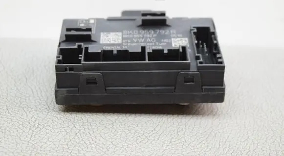 Audi Q5 SQ5 Door control unit/module 8K0959792R