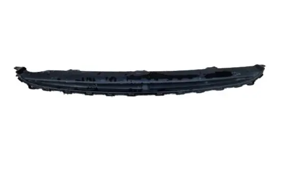 Hyundai i30 Front bumper lip 86689-A6000
