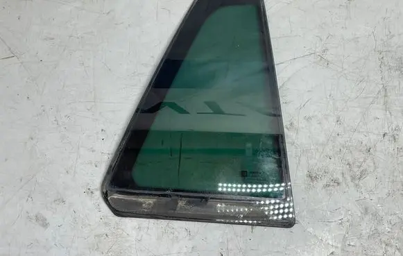 Opel Insignia A Rear vent window glass DOT747M538AS3 43R000073