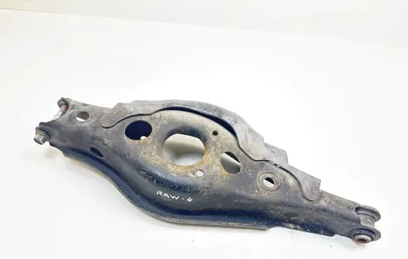 Toyota RAV 4 (XA30) Rear control arm