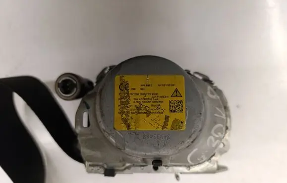 BMW 5 G30 G31 Front seatbelt S1743006704