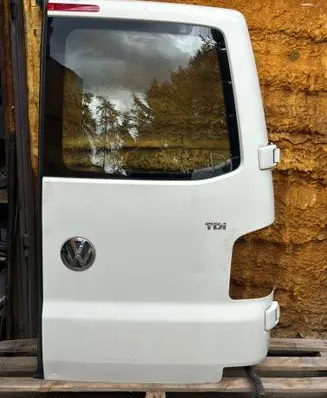Volkswagen Transporter - Caravelle T5 Rear door