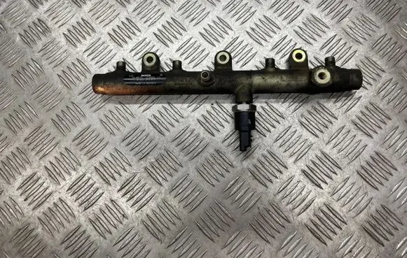 Citroen Xsara Picasso Fuel main line pipe 0445214019 010958