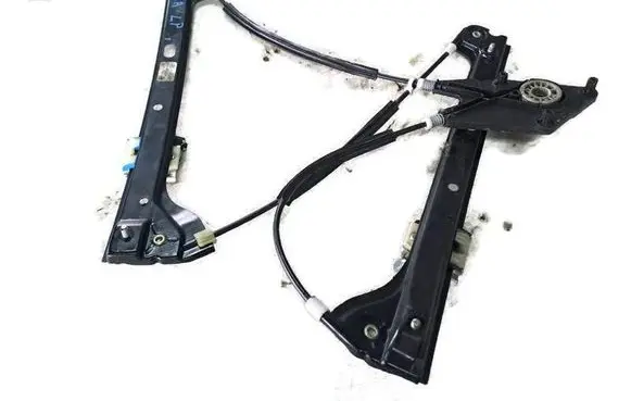 Volkswagen Cross Polo Front window lifting mechanism without motor 6RS837461B 923987104
