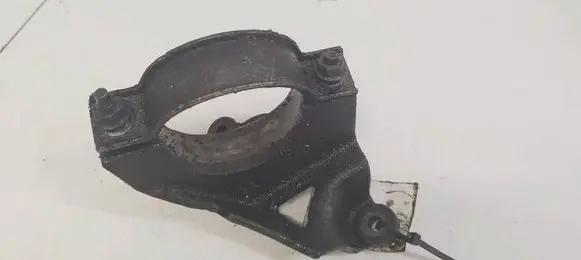 Ford S-MAX Engine mounting bracket