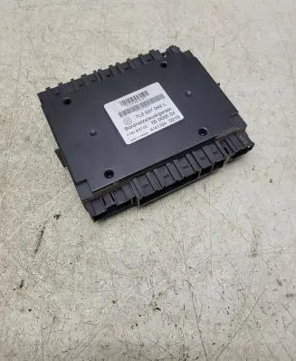Volkswagen Touareg I Comfort/convenience module 7L6937049L