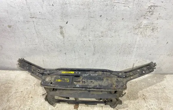 Top upper radiator support slam panel
