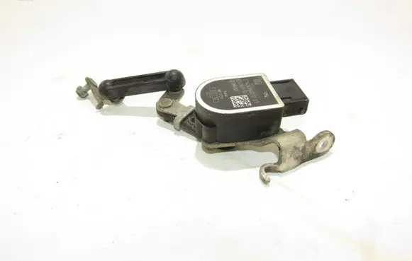 BMW 5 GT F07 Front height sensor lever 678407203