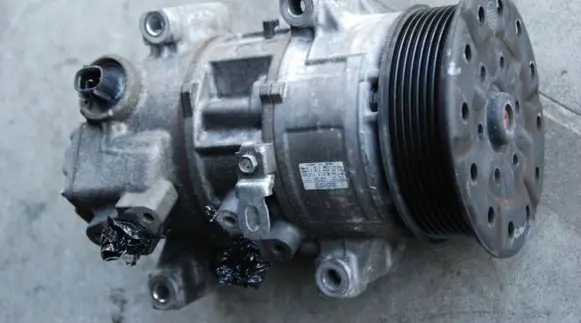 Toyota RAV 4 (XA30) Air conditioning (A/C) compressor (pump) 4472601251