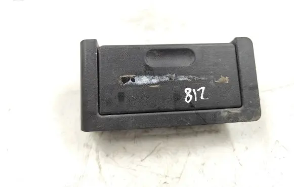 Ashtray (front)