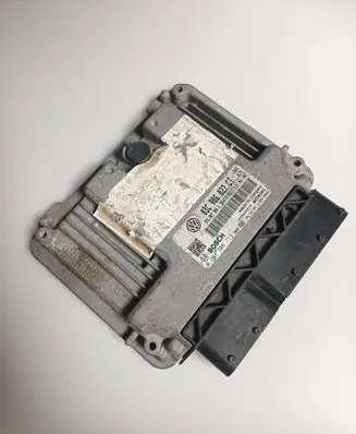 Volkswagen Golf VI Engine control unit/module 03C906027CT 03C907309G 0261S06719