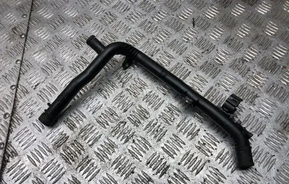 Volkswagen PASSAT B7 Engine coolant pipe/hose 03L121065AJ