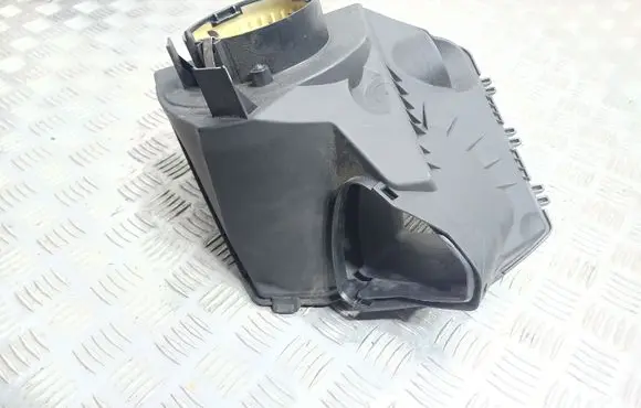 Audi A6 S6 C6 4F Air filter box cover 059133843B