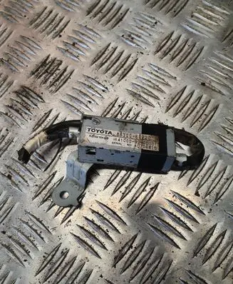 Toyota Land Cruiser (J120) Aerial antenna amplifier 8630060220 1410009240D101