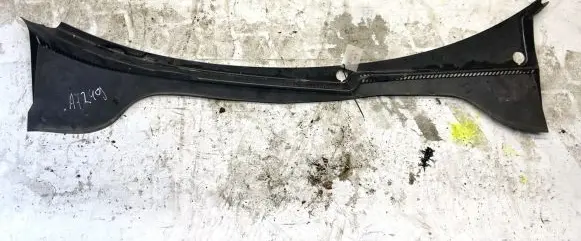 Fiat Croma Wiper trim