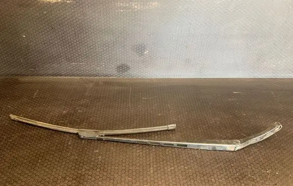 Audi A6 S6 C6 4F Front wiper blade arm 4F1955410