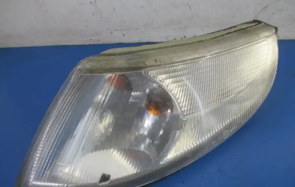 Saab 9-5 Front indicator light